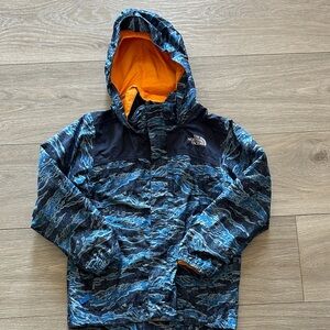 The North Face Blue Wave Print Hooded Jacket with Orange Lining